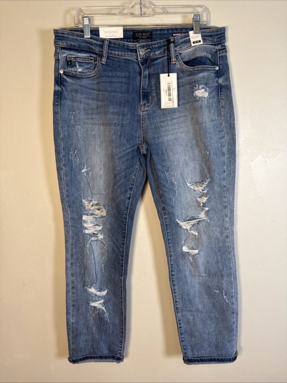 NWT Judy Blue Boyfriend Fit Jeans Style JB82193MD Size 13/31 Distressed New